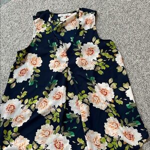 Rose & Olive Navy Floral Top